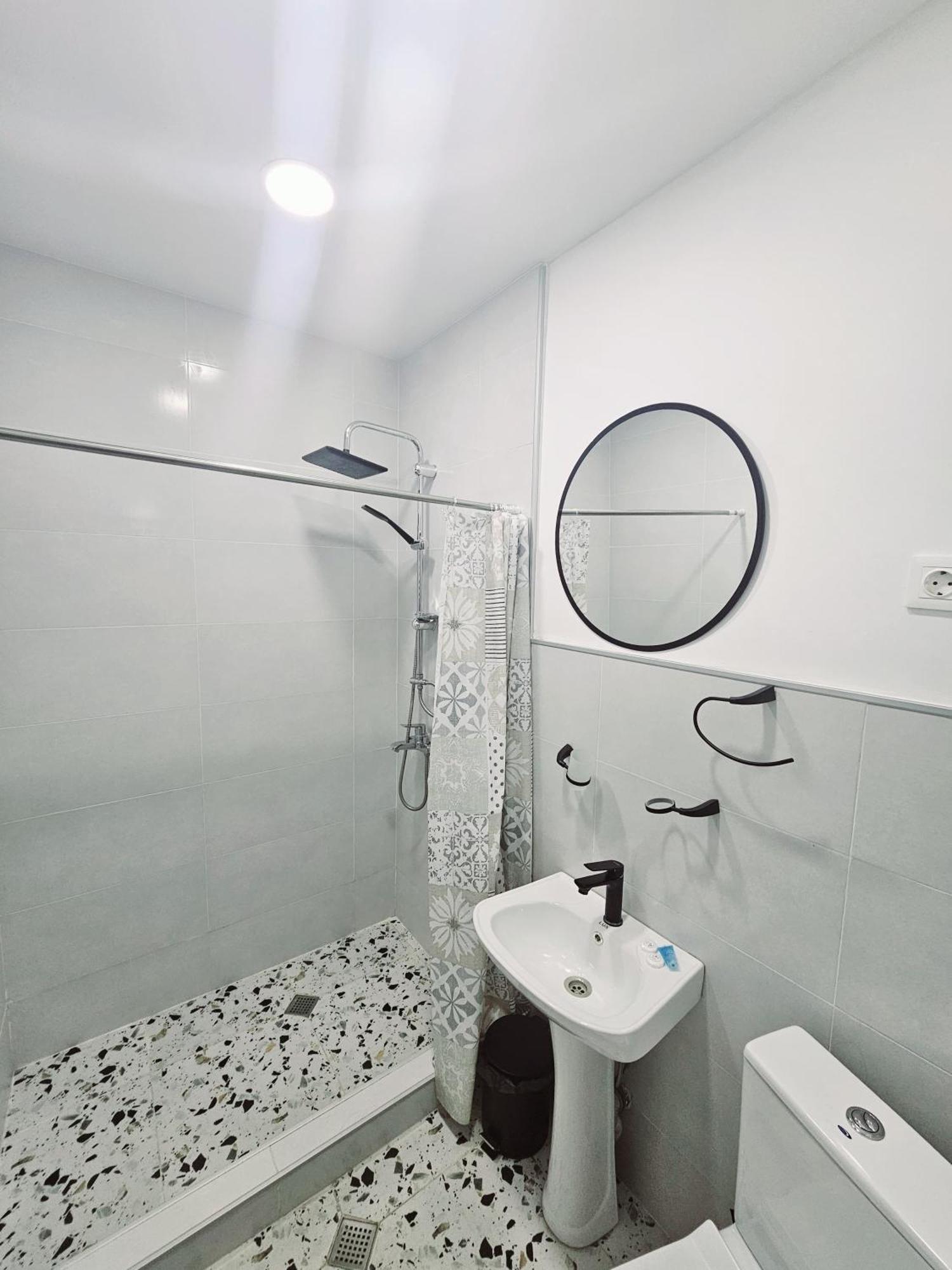 Hotel Home ティビリシ エクステリア 写真